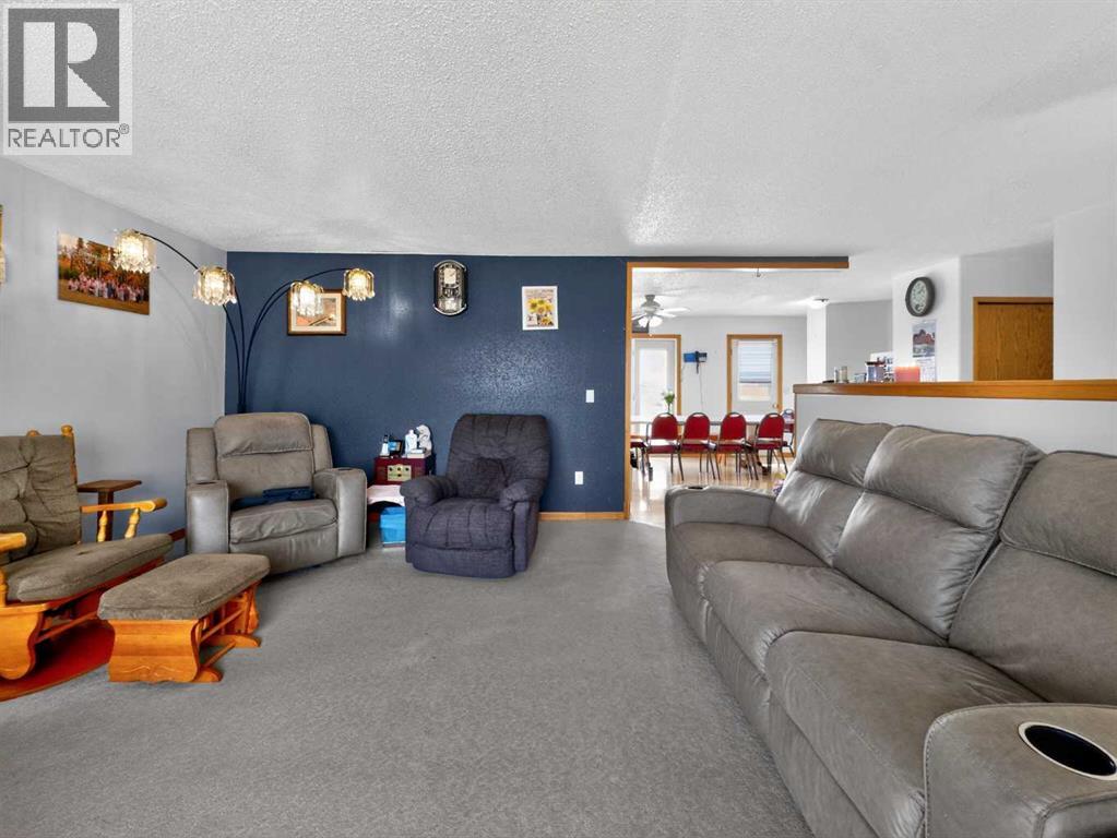 107078 Range Road 144 - 9