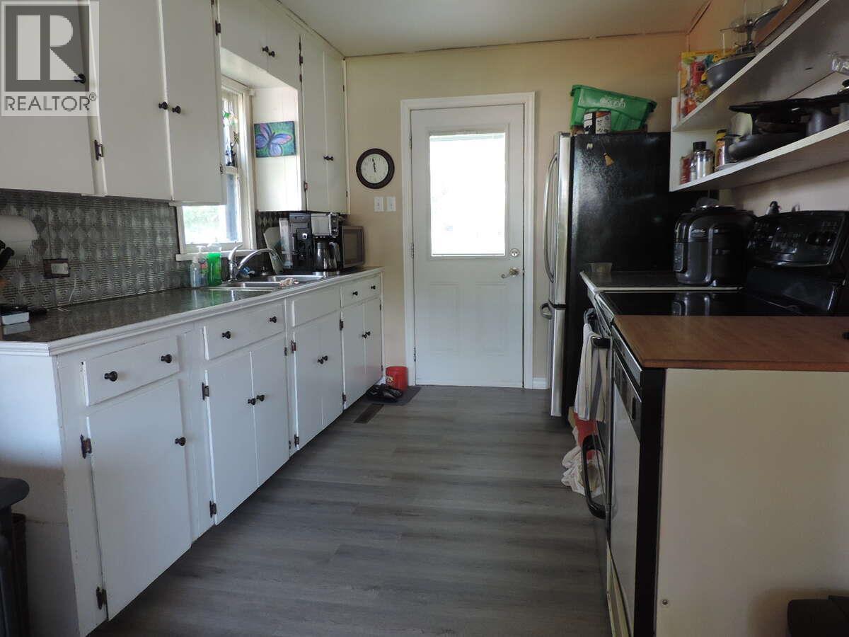623 6TH Avenue - 6