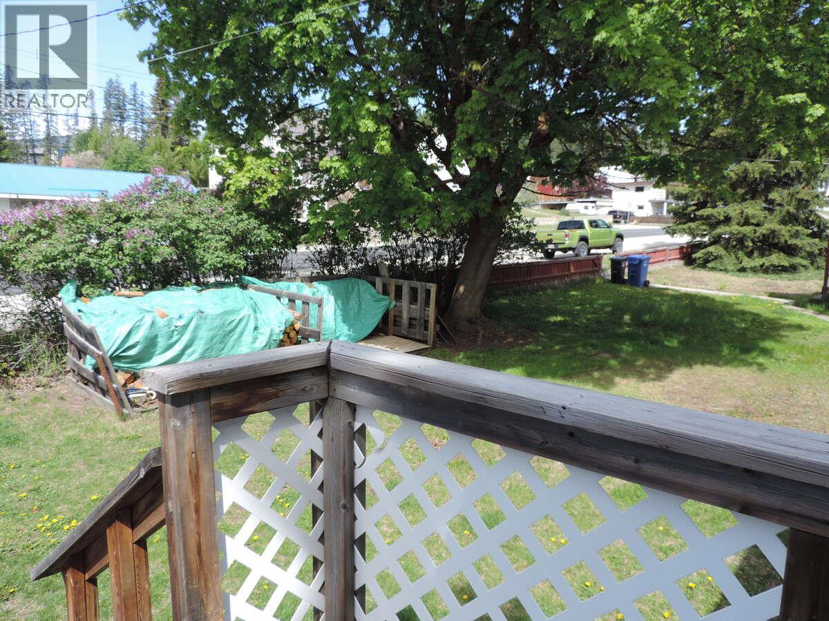 623 6TH Avenue - 48