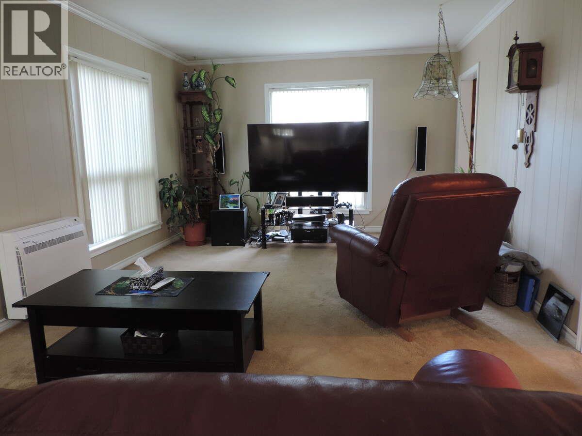 623 6TH Avenue - 5