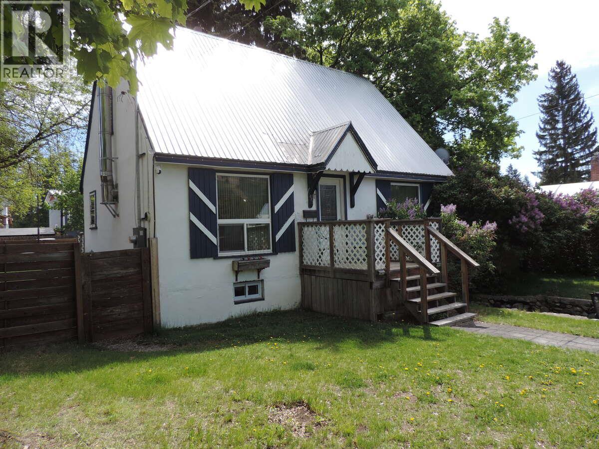 623 6TH Avenue - 1