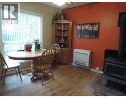 Kitchen - 623 6th Avenue, Kimberley, BC V1A2V8 Photo 9