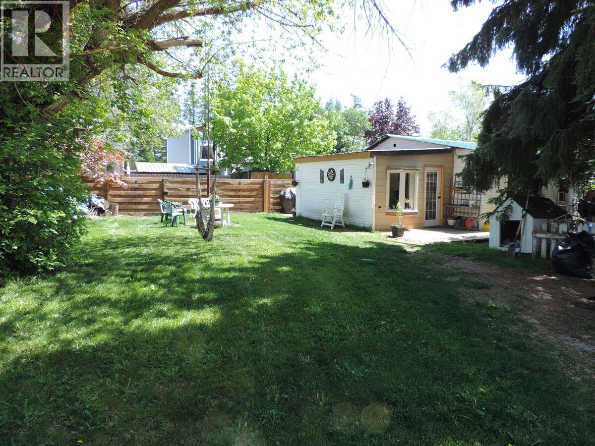 623 6TH Avenue - 30