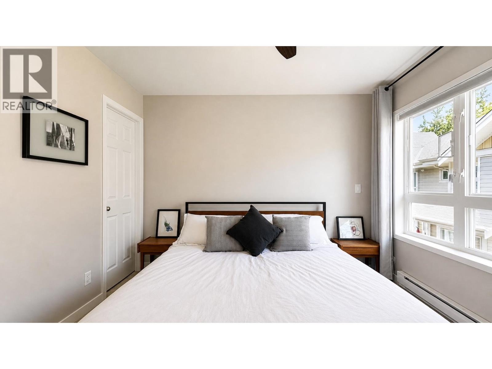 13 915 TOBRUCK AVENUE, North Vancouver
