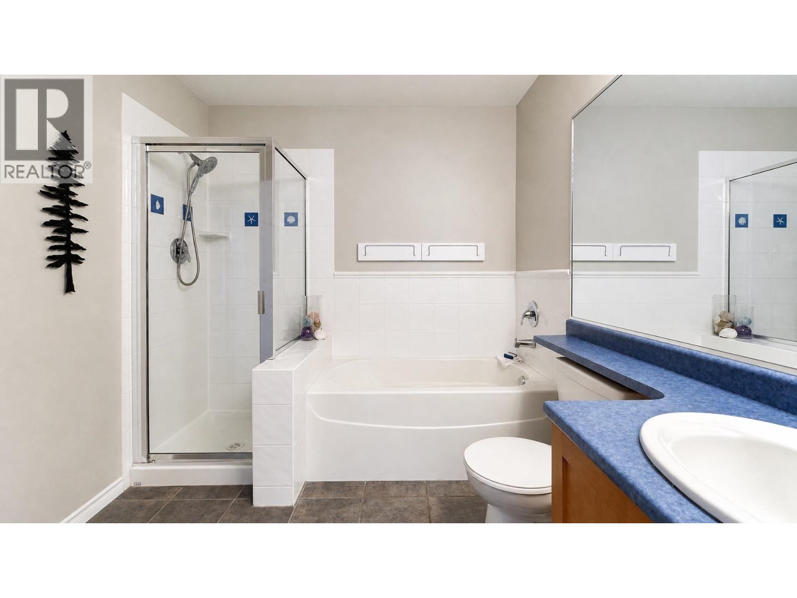 13 915 TOBRUCK AVENUE, North Vancouver