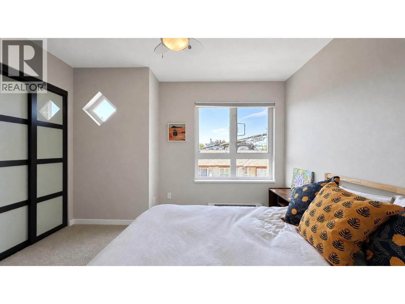 13 915 TOBRUCK AVENUE, North Vancouver