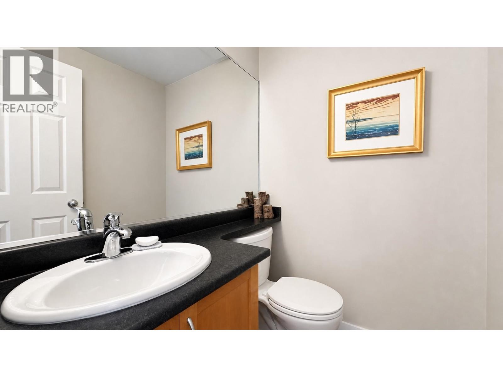 13 915 TOBRUCK AVENUE, North Vancouver