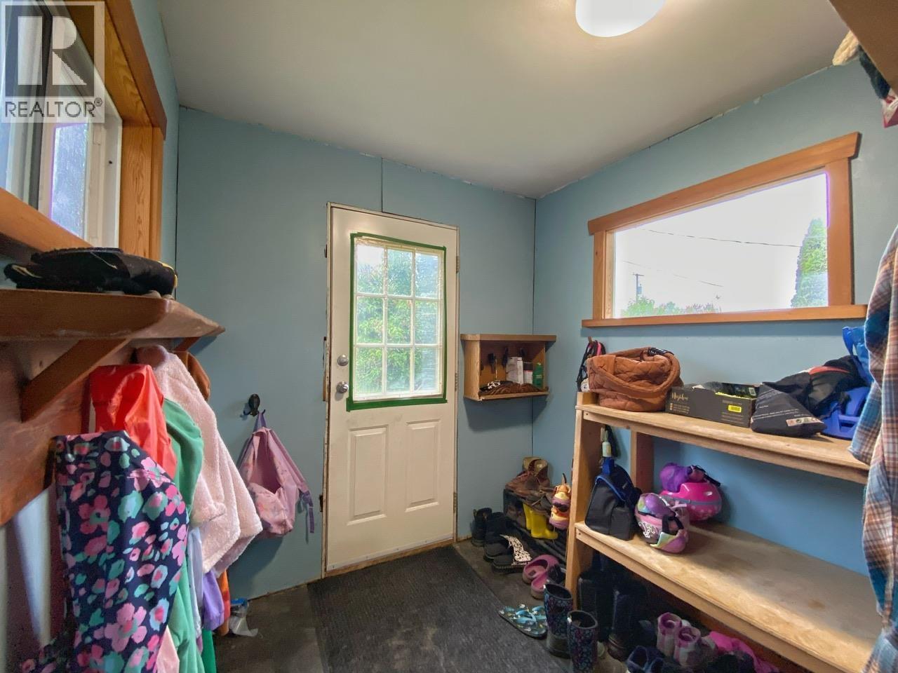 4225 12TH AVENUE - 11