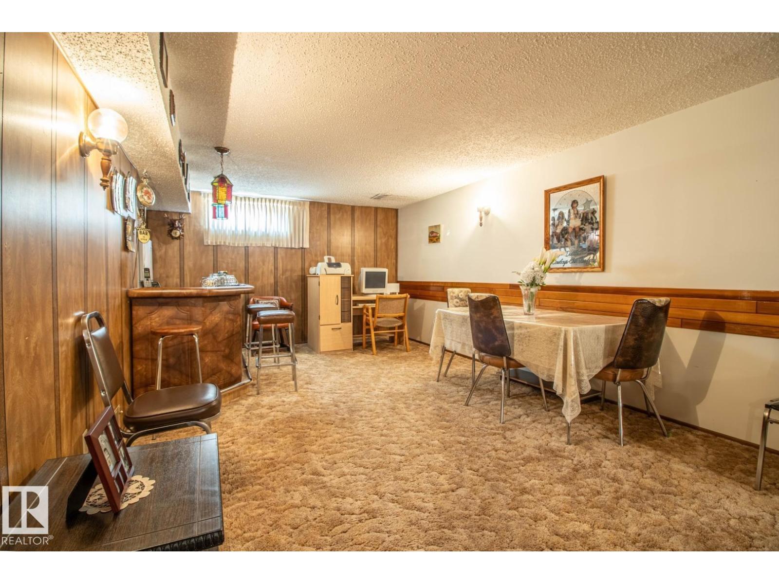 14107 58 ST NW - 24