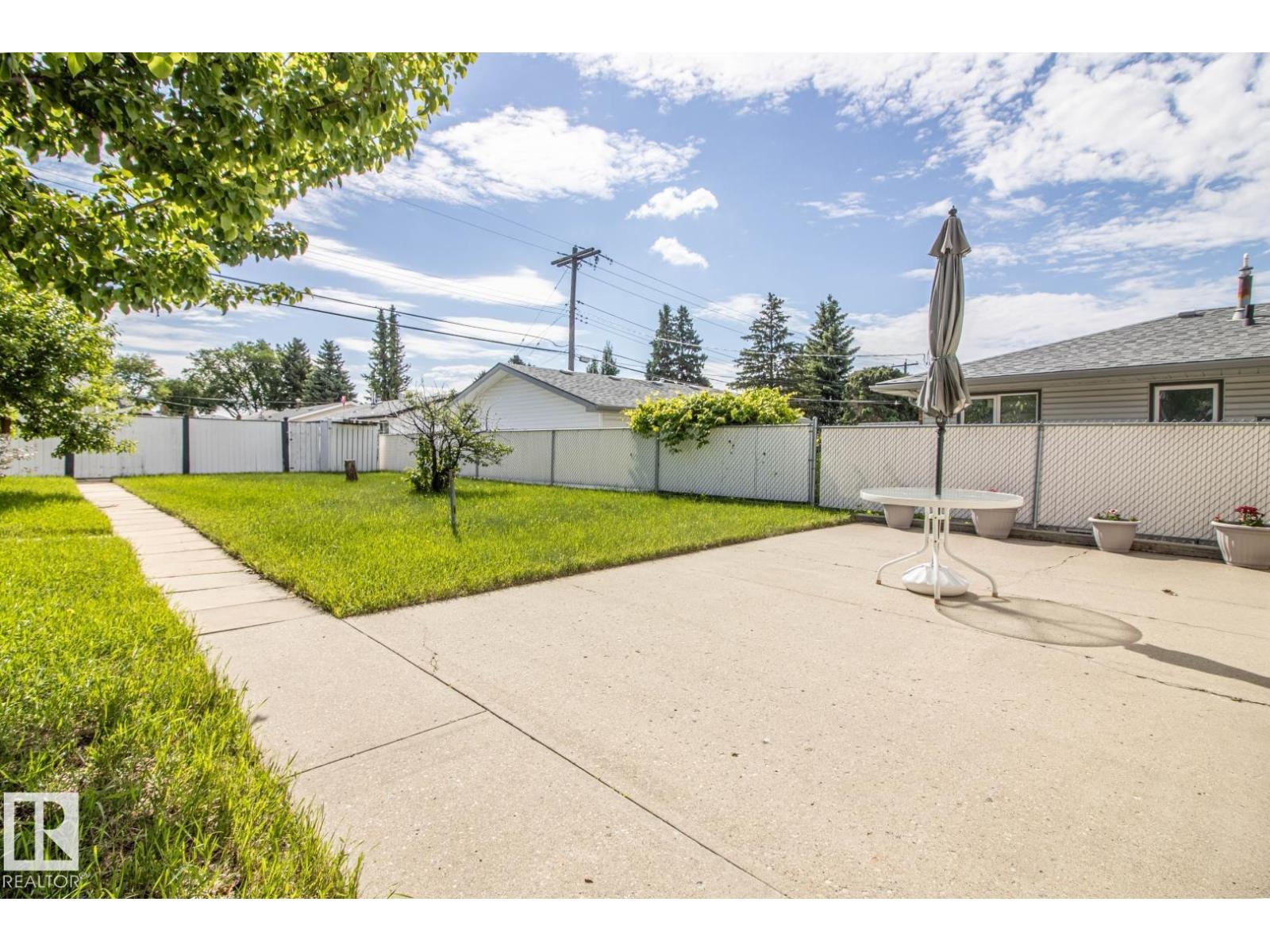 14107 58 ST NW - 30