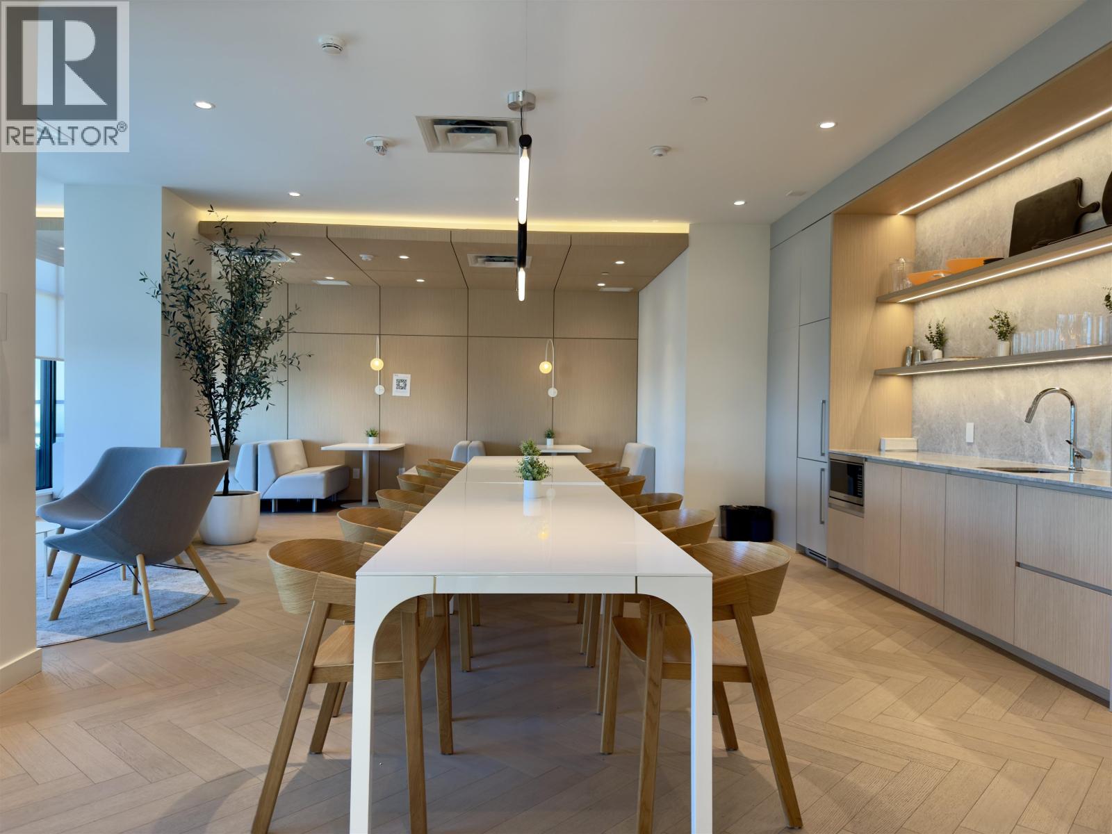 1004 505 NELSON STREET, Coquitlam