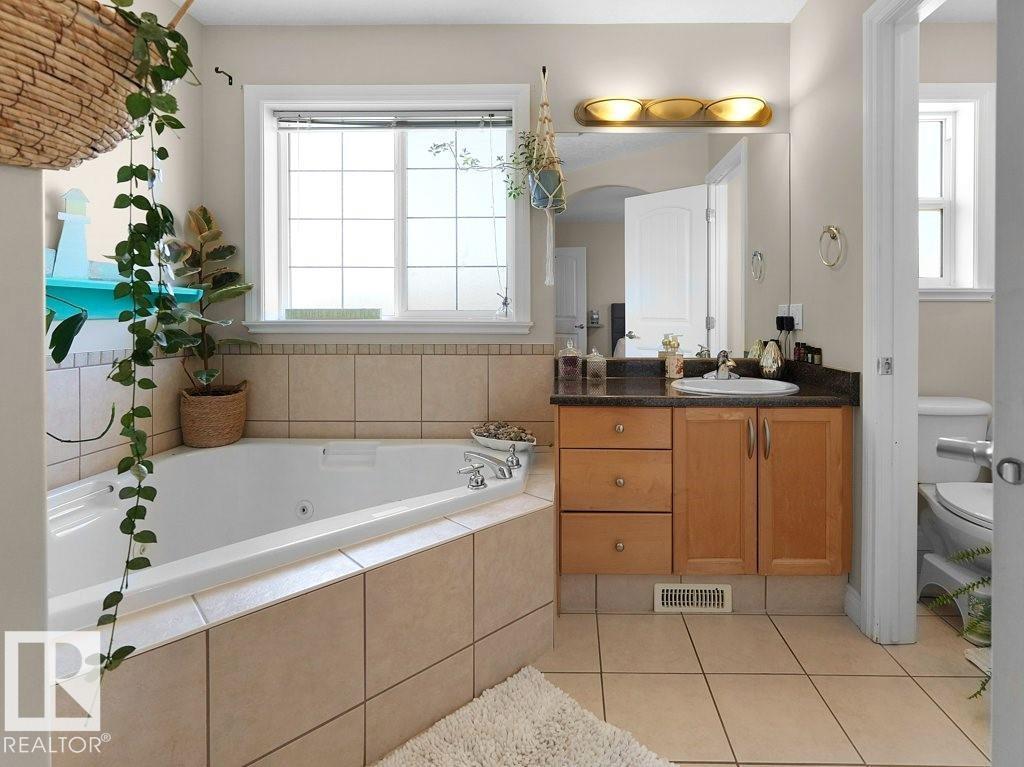 1476 MCMILLIAN WY SW - 29