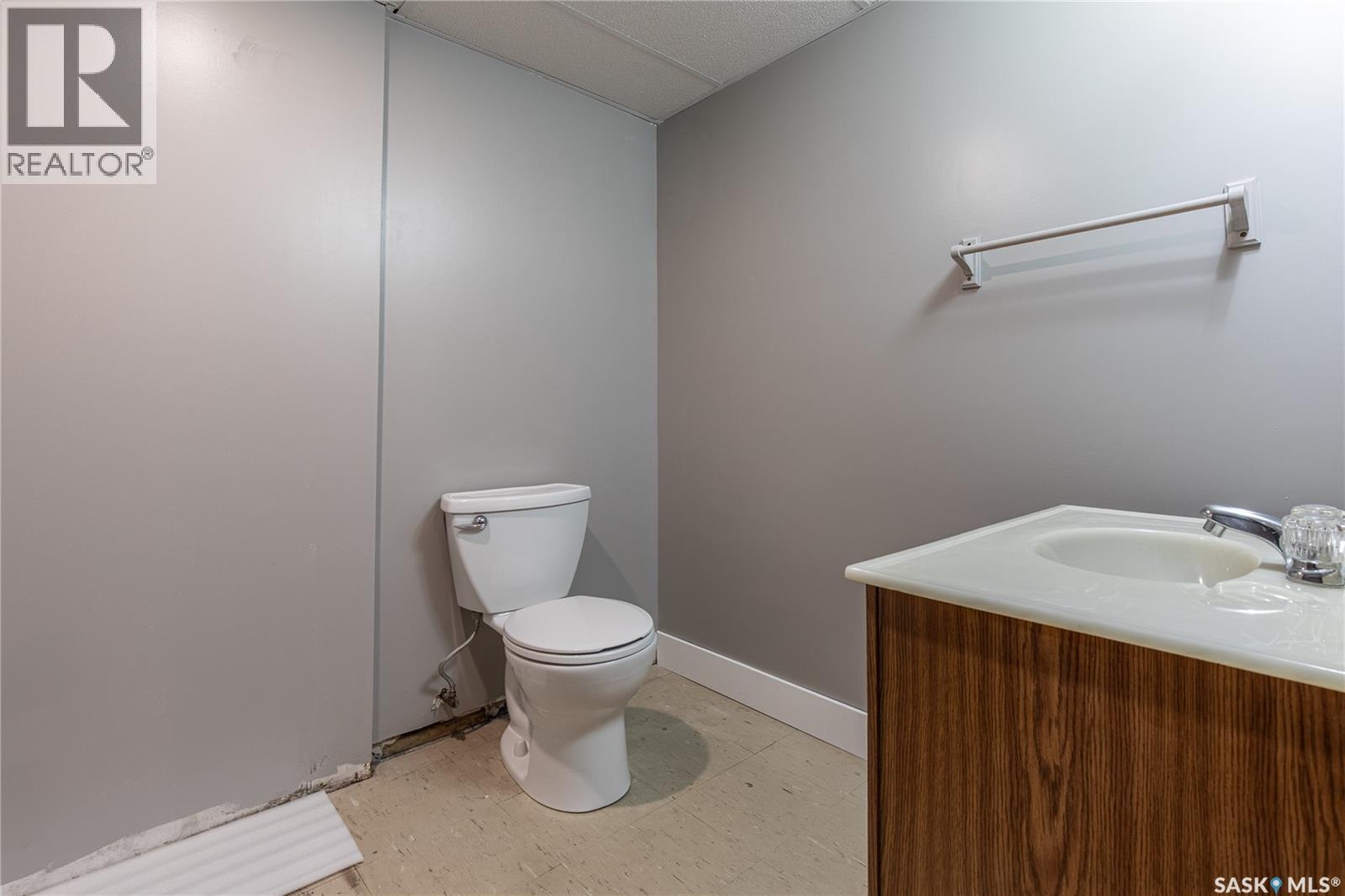 1387 Manitou CRESCENT — photo 40