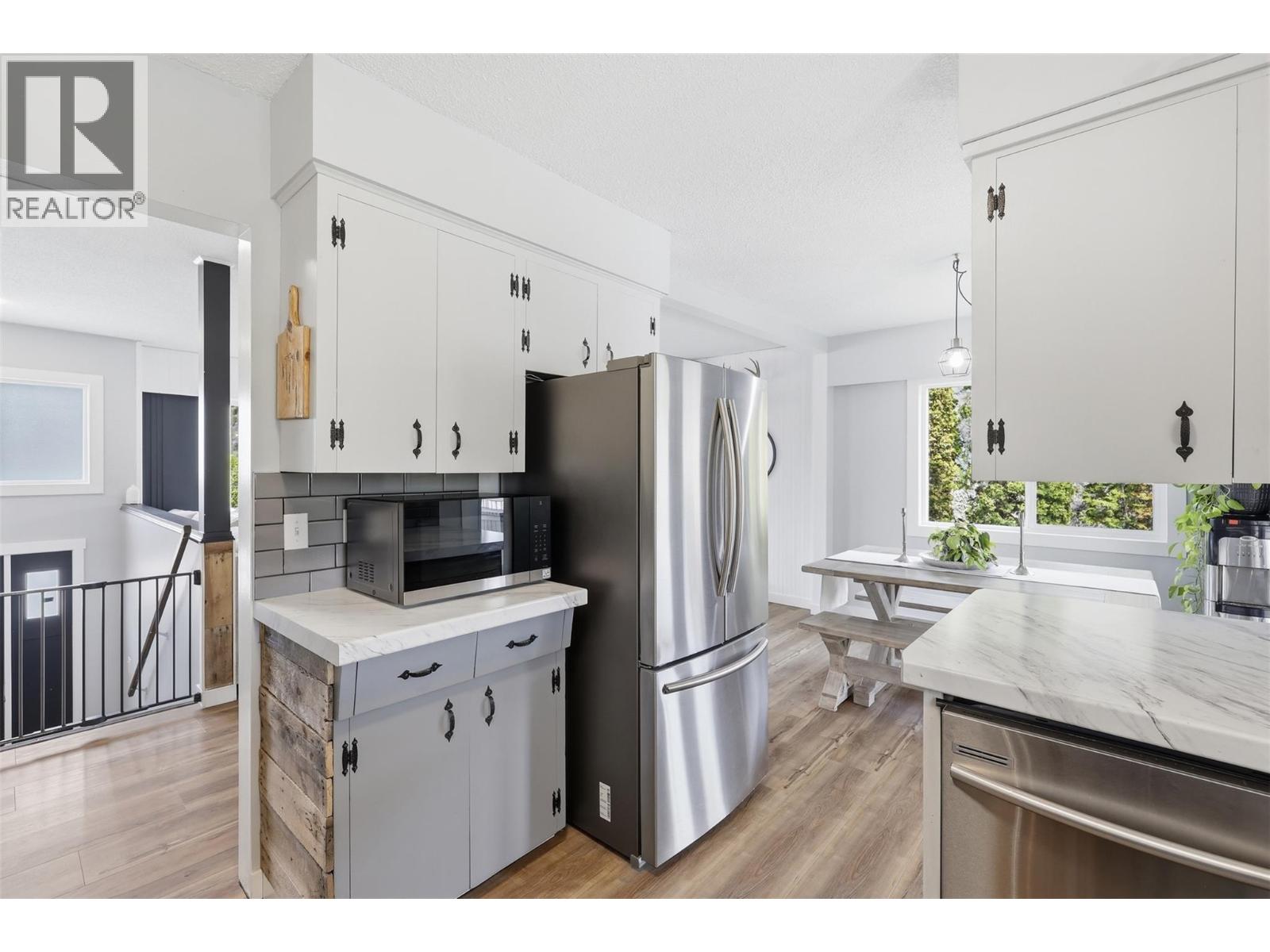 1272 Nugget Road, Cache Creek