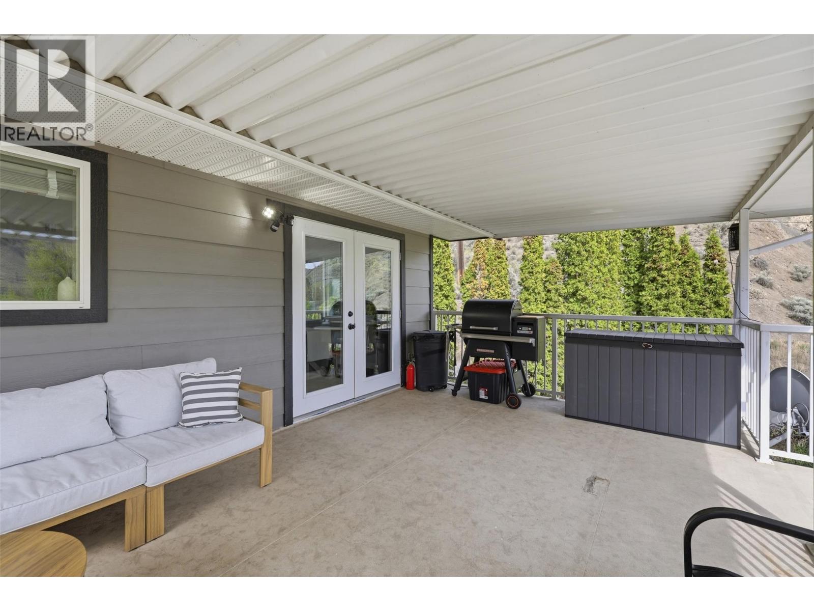 1272 Nugget Road, Cache Creek