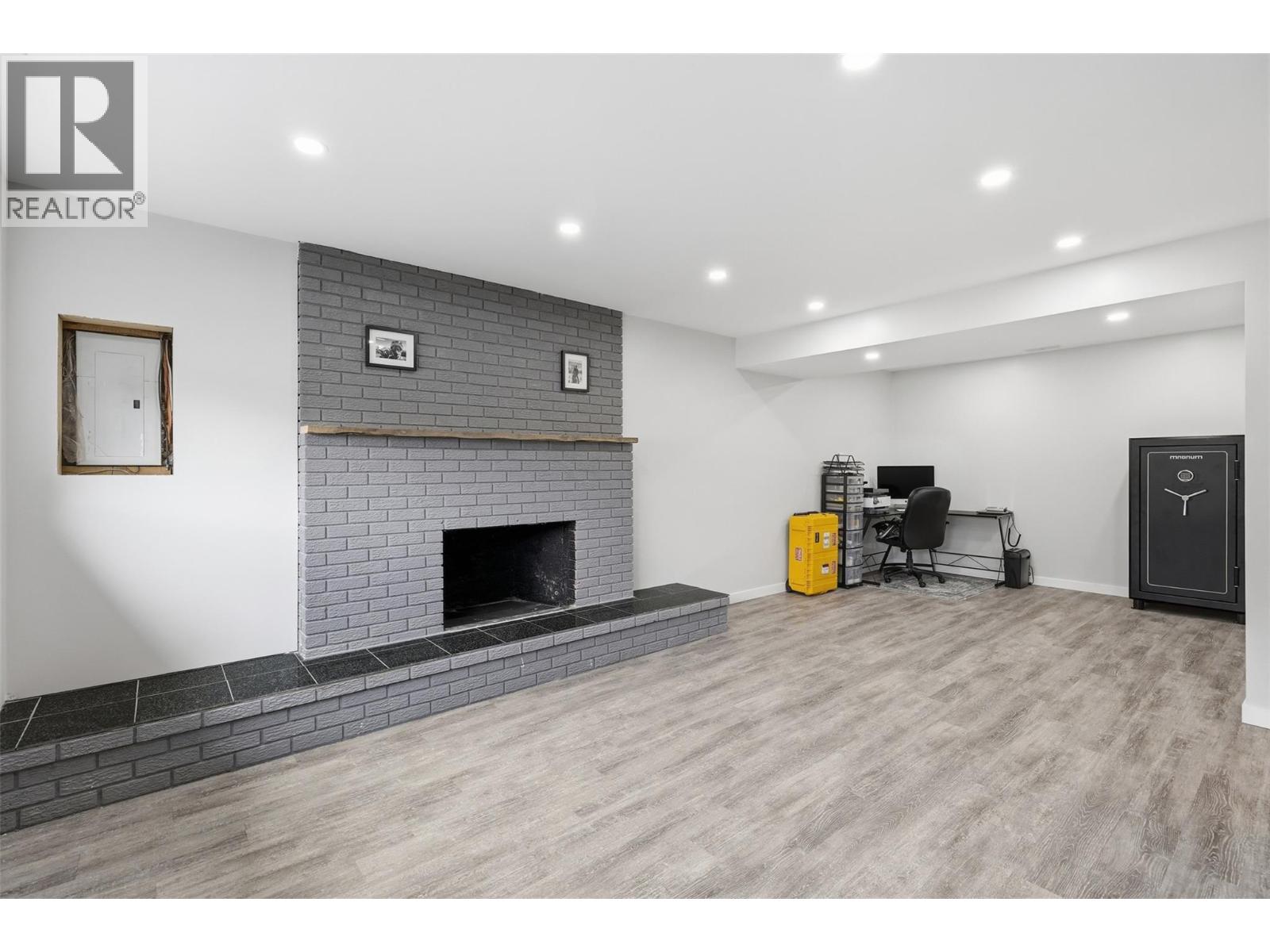 1272 Nugget Road, Cache Creek