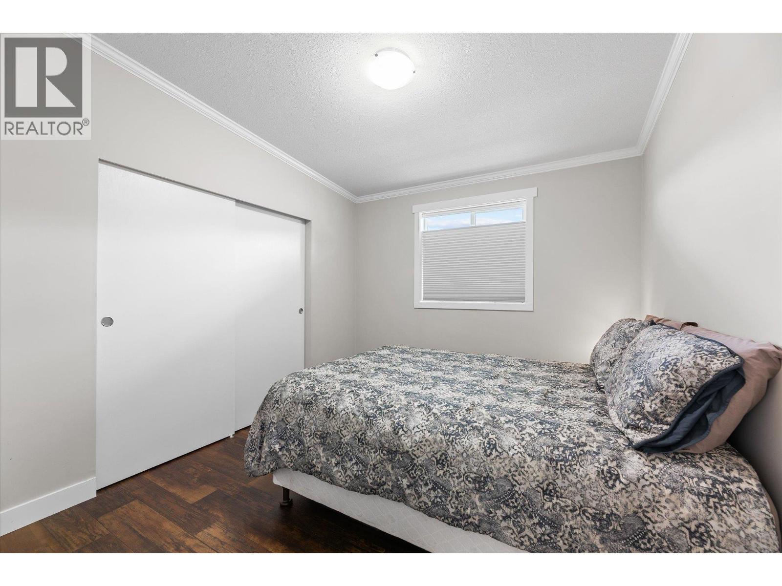 #402 3591 Old Vernon Road - 16