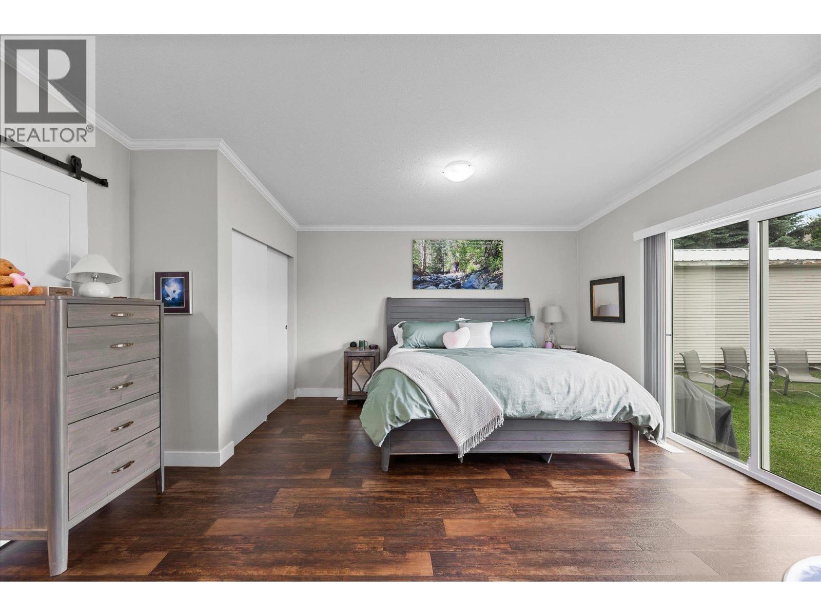 #402 3591 Old Vernon Road - 18