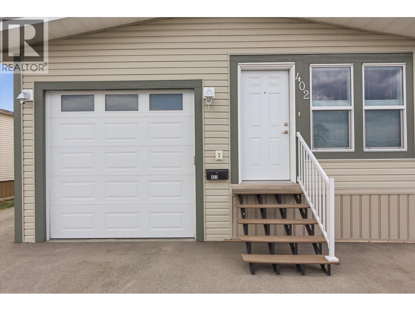 #402 3591 Old Vernon Road - 24