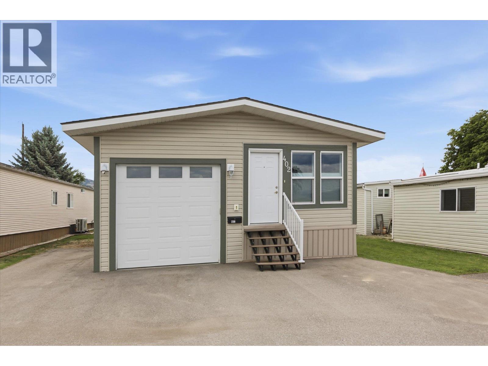#402 3591 Old Vernon Road - 30
