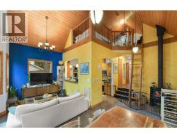254 Mariners Way, Mayne Island, BC V0N2J2 Photo 12