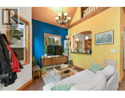 254 Mariners Way, Mayne Island, BC V0N2J2 Photo 11