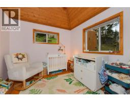 254 Mariners Way, Mayne Island, BC V0N2J2 Photo 20