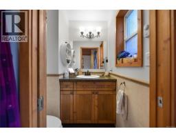 254 Mariners Way, Mayne Island, BC V0N2J2 Photo 22