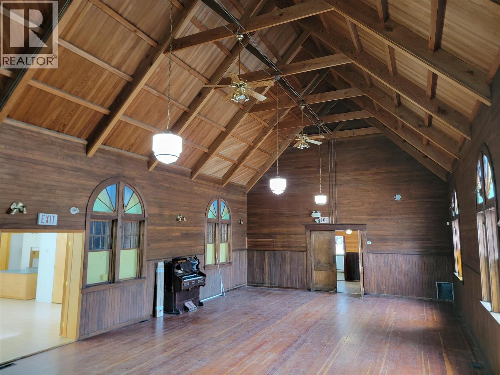 607A 5th Street, Keremeos