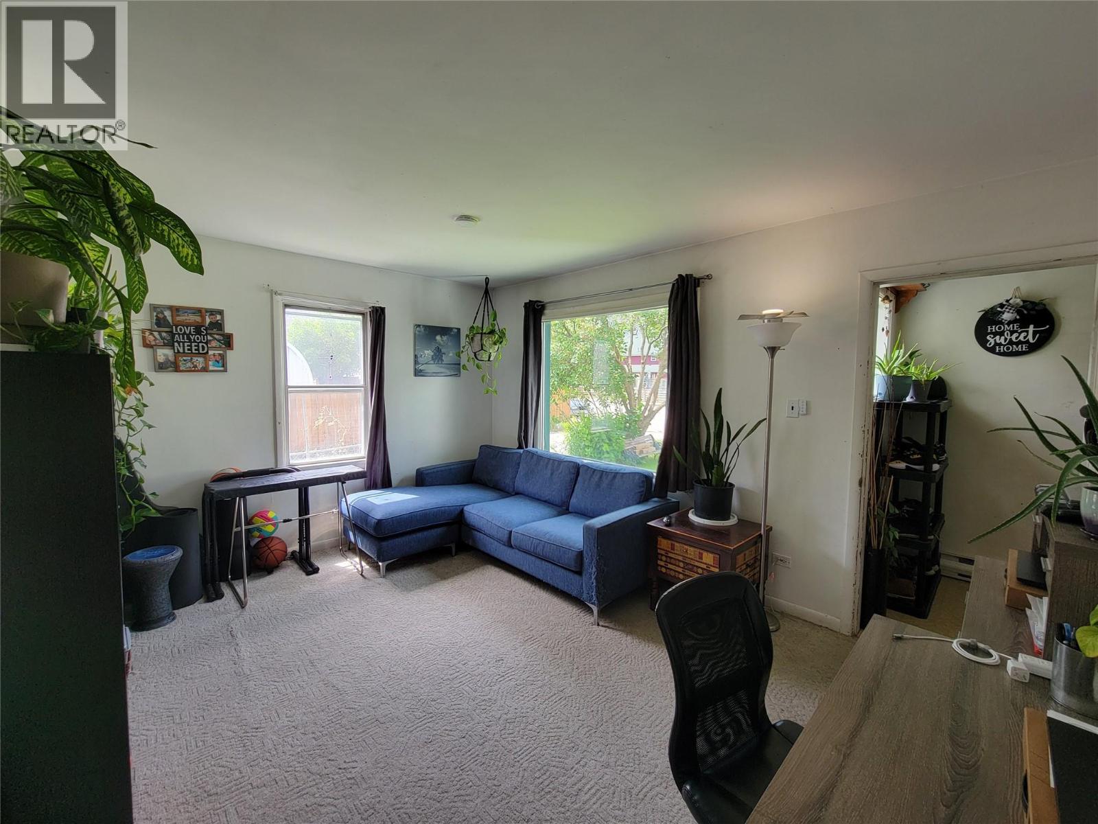 607A 5th Street, Keremeos