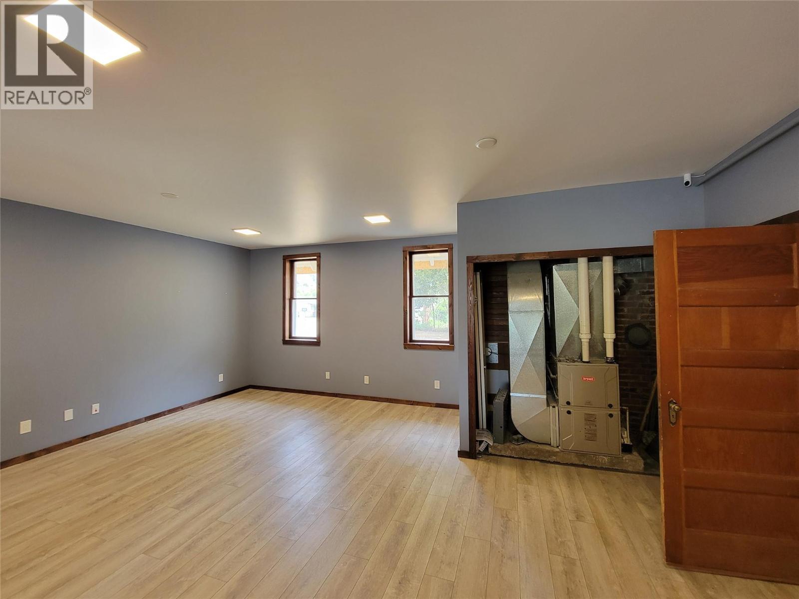 607A 5th Street, Keremeos
