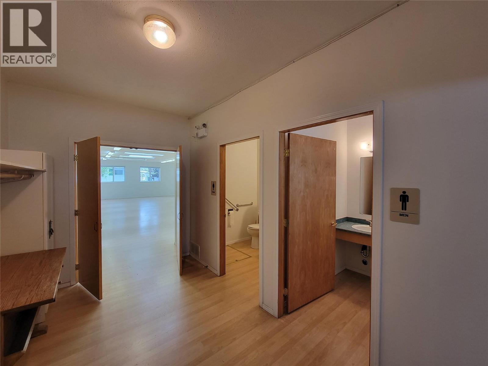 607A 5th Street, Keremeos