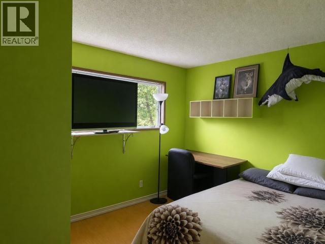 603 YATES CRESCENT - 9