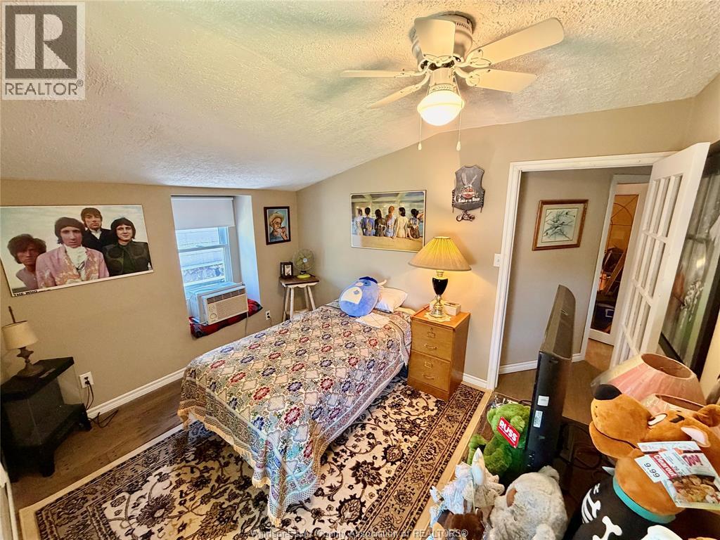 1041 HERITAGE ROAD - 22
