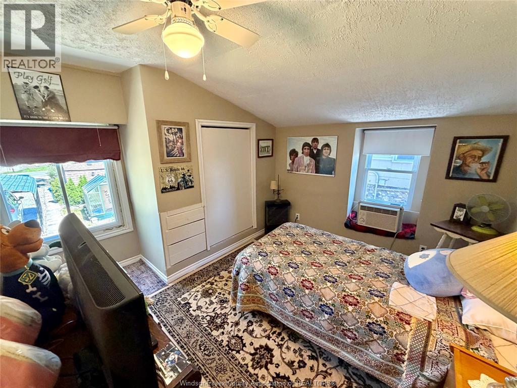 1041 HERITAGE ROAD - 21