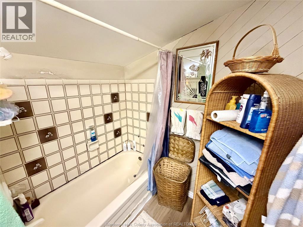 1041 HERITAGE ROAD - 27