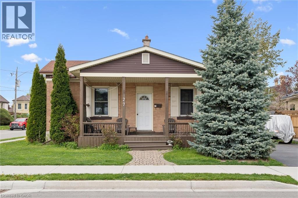 27 ROSEVIEW Avenue - 1