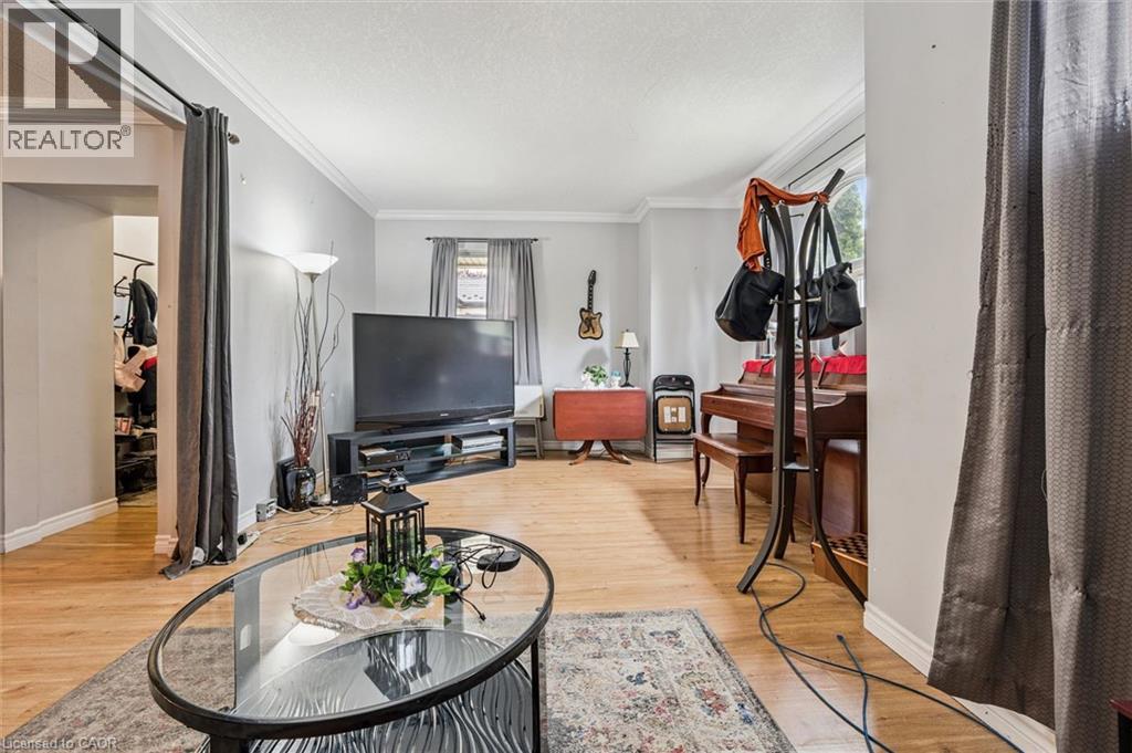 27 ROSEVIEW Avenue - 10