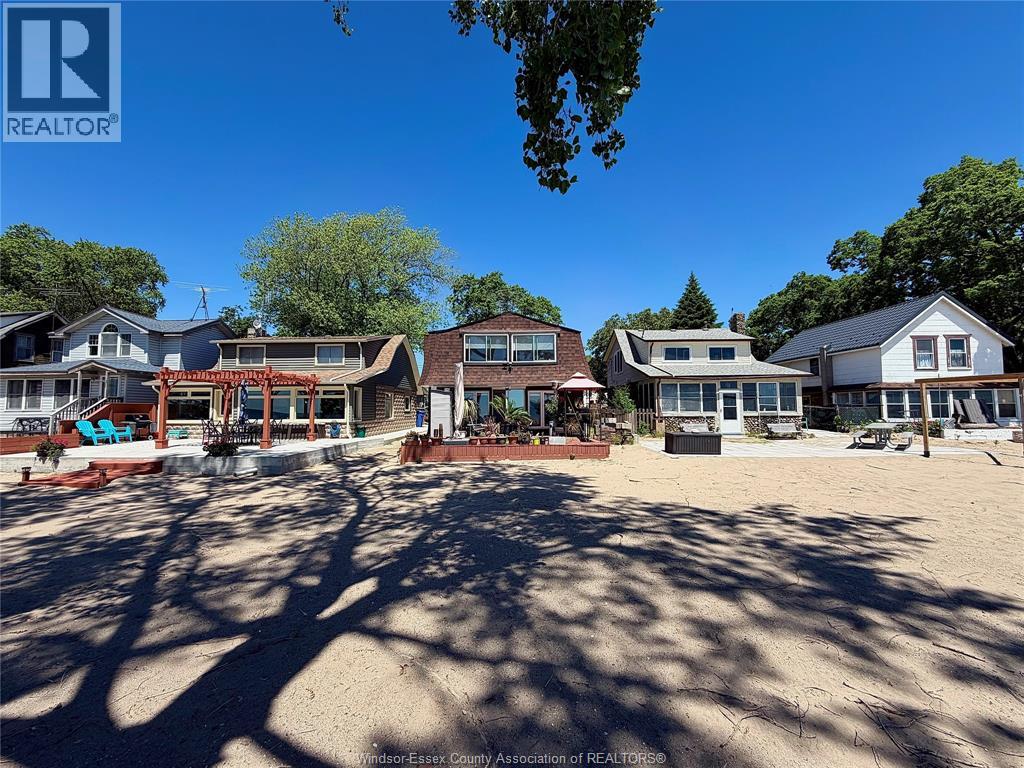 1041 HERITAGE ROAD - 40