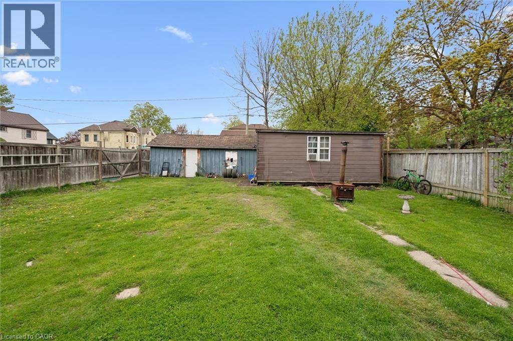 27 ROSEVIEW Avenue - 38