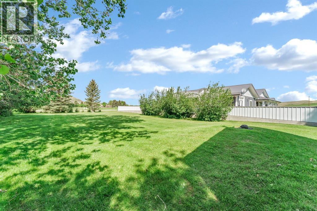 20 Josephine Avenue SW - 11