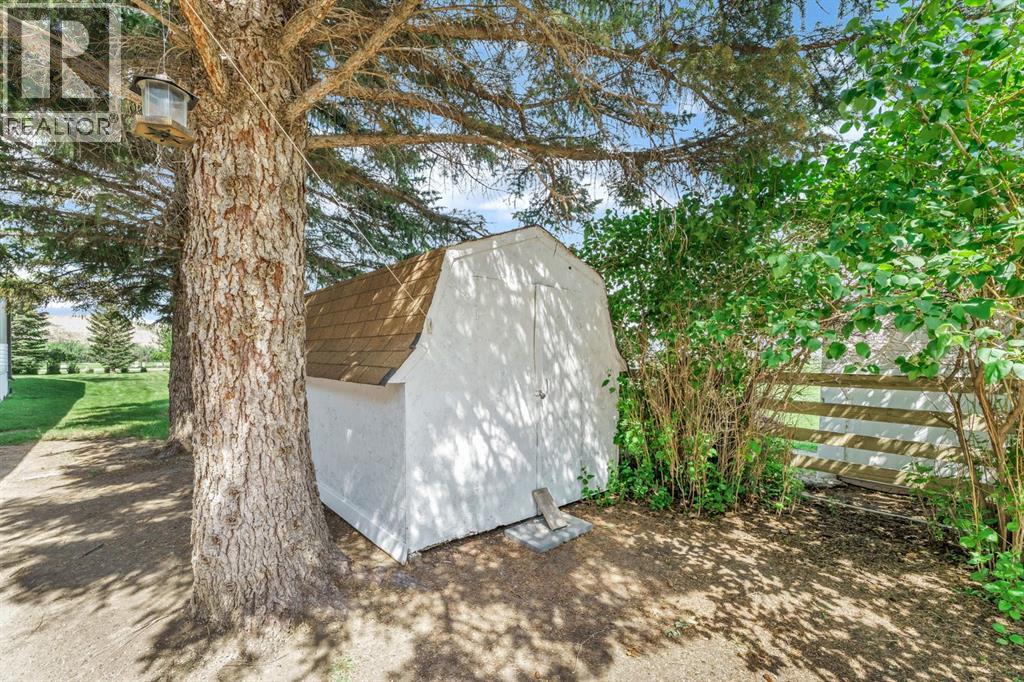 20 Josephine Avenue SW - 15