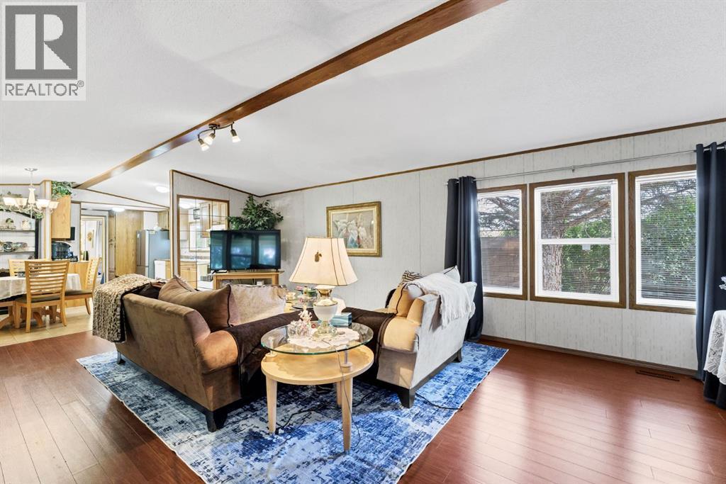20 Josephine Avenue SW - 20