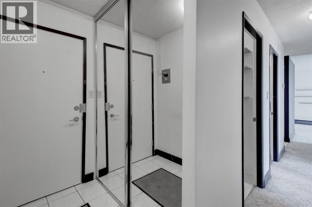 #21B 80 Galbraith Drive SW - 22