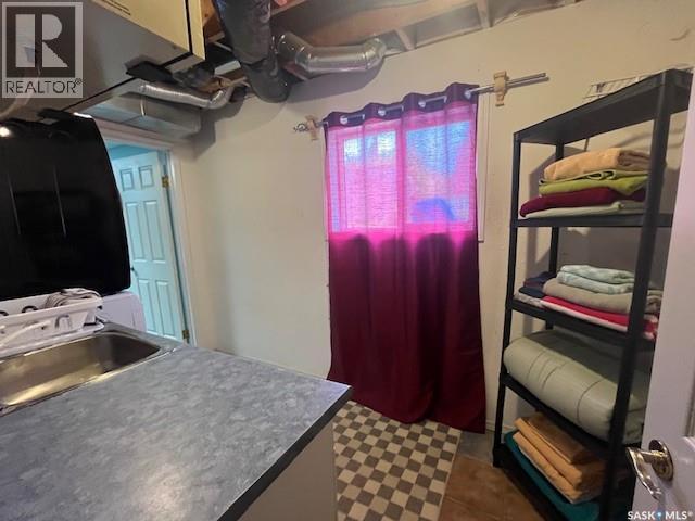 414 1st STREET E - 18