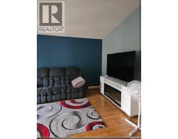 3pc Bathroom - 414 1st Street E, Meadow Lake, SK S9X1E9 Photo 10