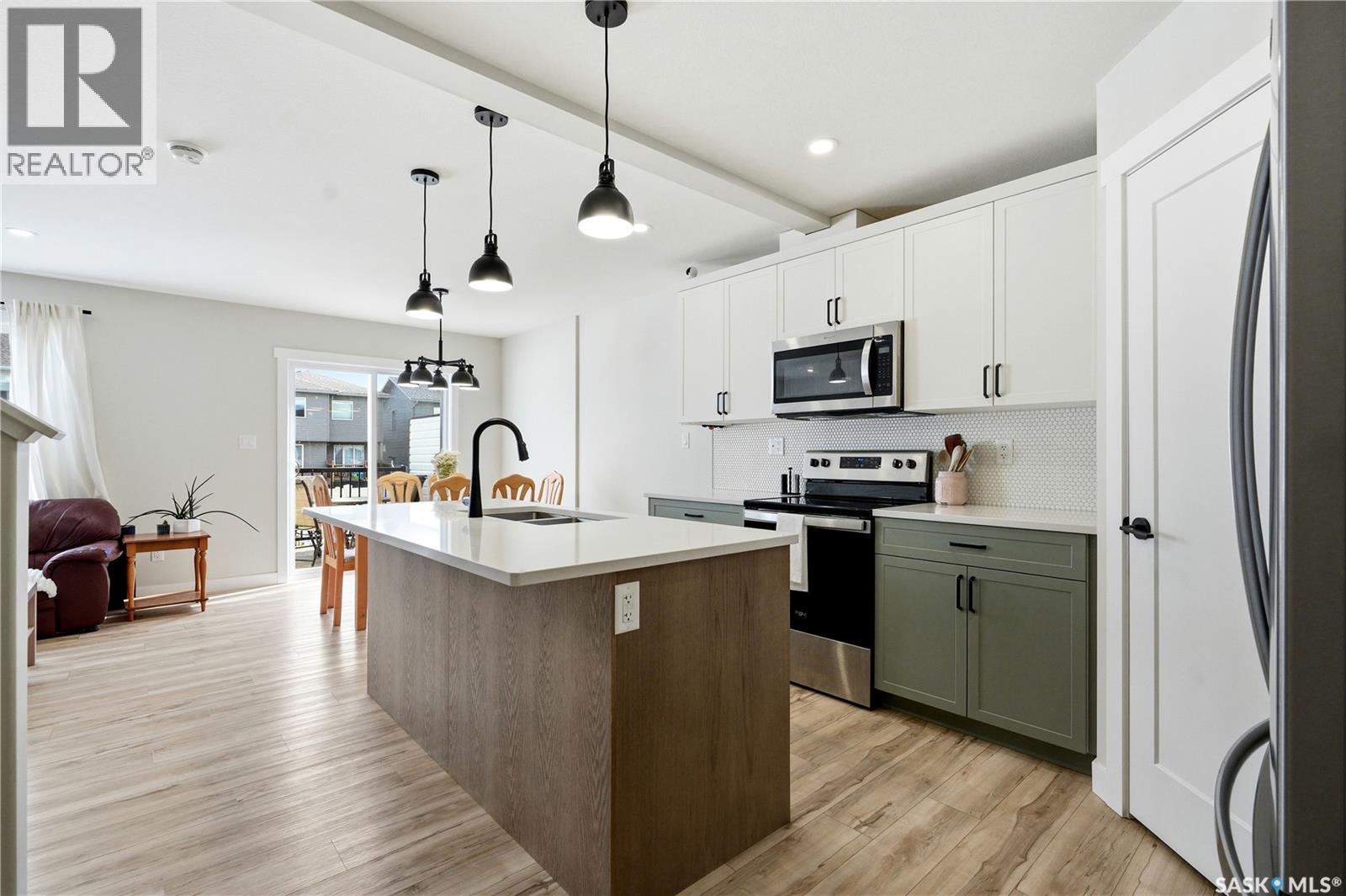 440 Myles Heidt MANOR — photo 10