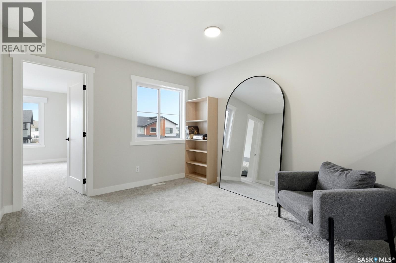 440 Myles Heidt MANOR — photo 22