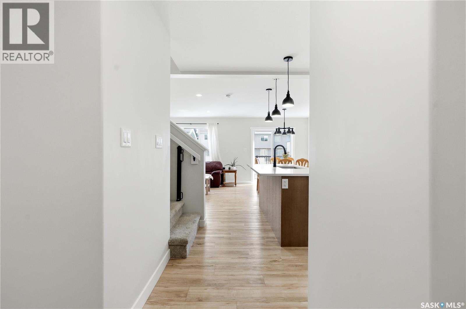 440 Myles Heidt MANOR — photo 38