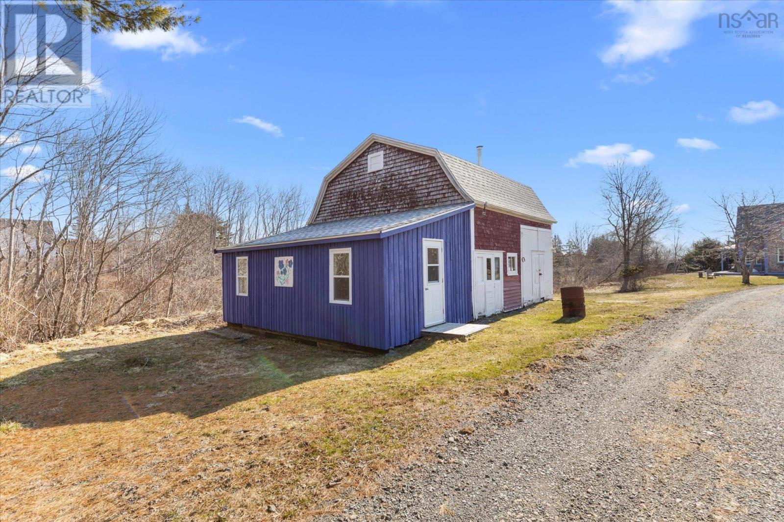43 Grimm Road - 31